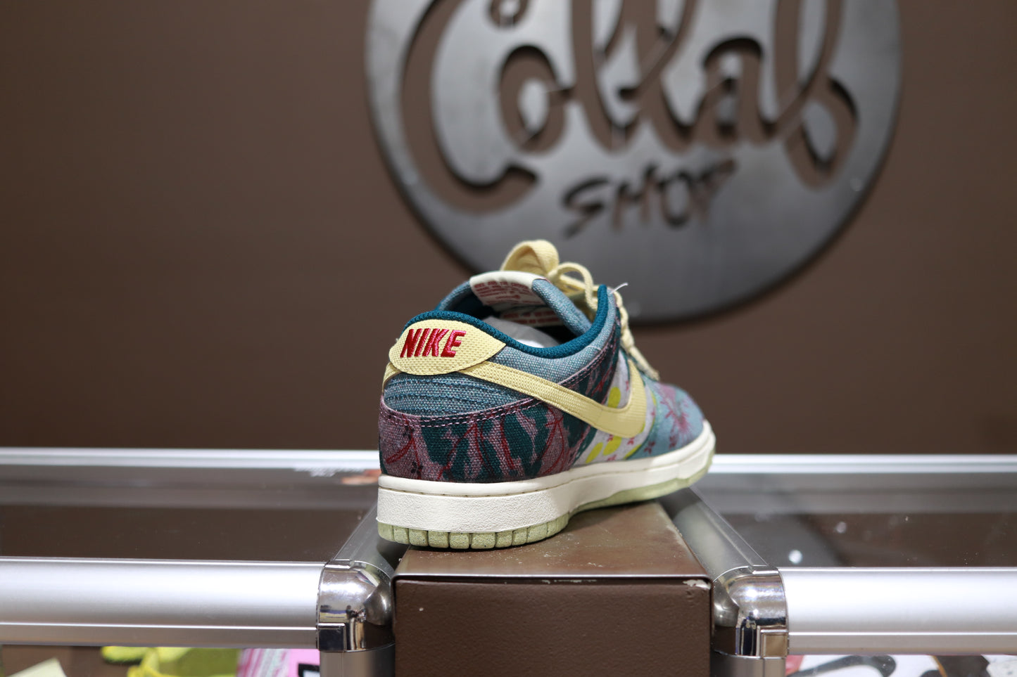 Nike Dunk Low "Community Garden" (USED)