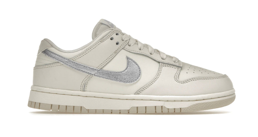 Nike Dunk Low "Sail Oxygen Purple" W