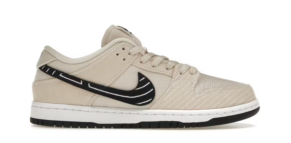 Nike SB Dunk Low "Albino & Preto"
