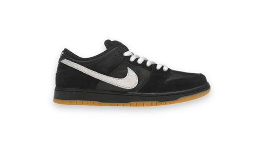 Nike SB Dunk Low "Black White Gum"