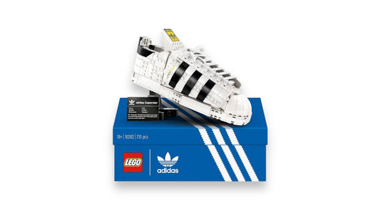 LEGO Adidas Original Superstar Set