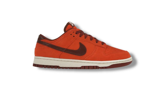 Nike Dunk Low "Team Orange"