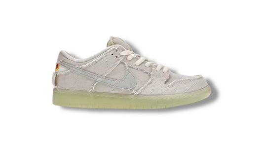 Nike SB Dunk Low "Mummy"