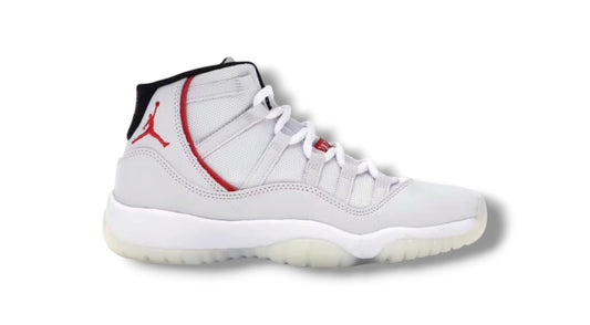 Jordan 11 "Platinum Tint" (USED)
