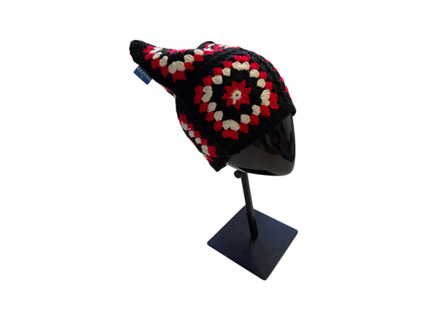 Arkyve Crochet Hat " Black/Red"