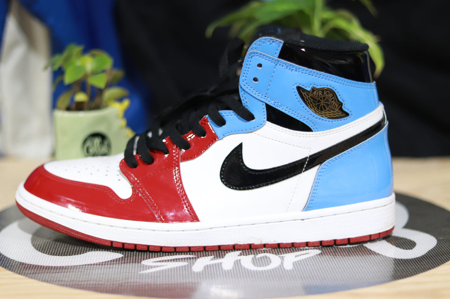 Jordan 1 High "Fearless" (USED)