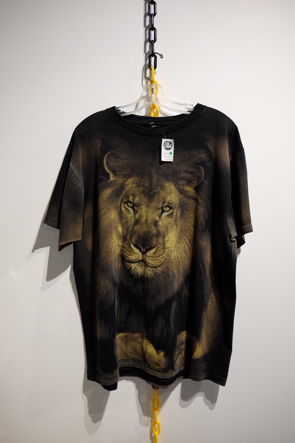 Vintage Lions Wildlife T-Shirt