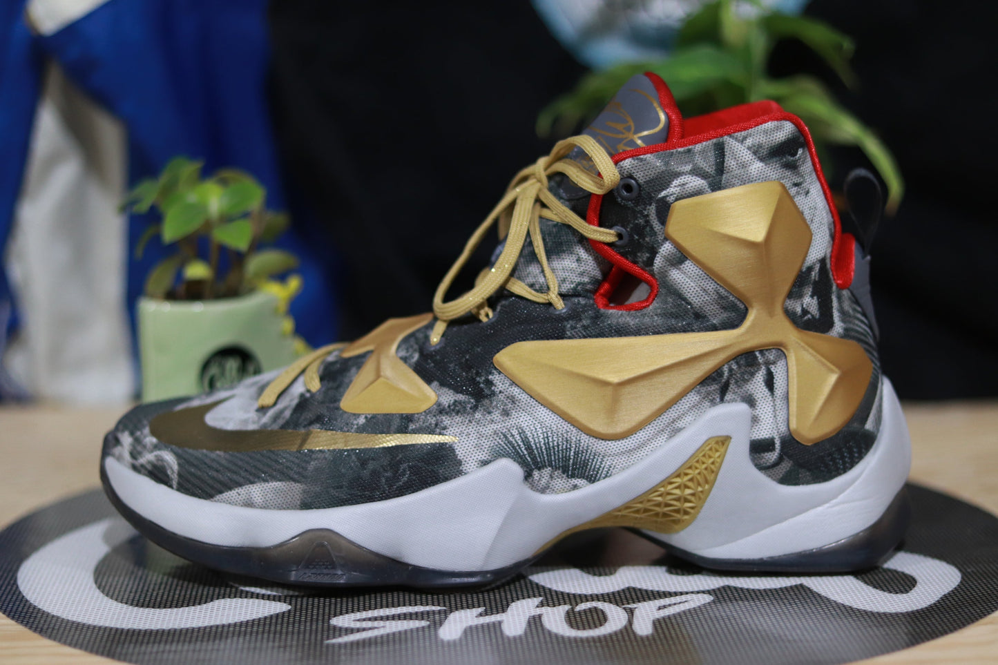 Lebron 13 ID "25K Club" (USED)