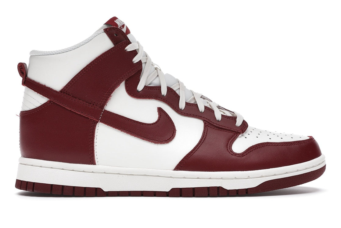 Nike Dunk High "Team Red"